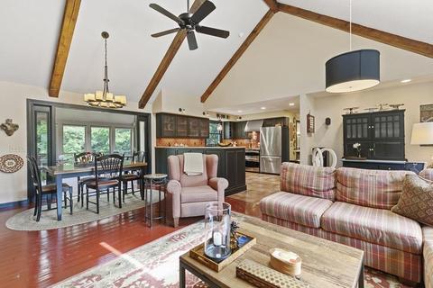 3 Trodden Path, Lexington, MA 02421 photo 7