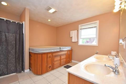 180 Cory St, Fall River, MA 02720 photo 14