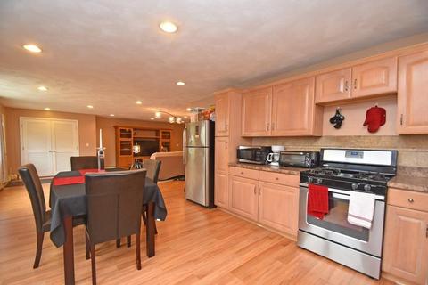 180 Cory St, Fall River, MA 02720 photo 7