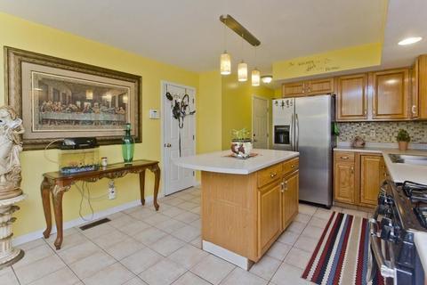 57 Marble Ave, Chicopee, MA 01013 photo 15