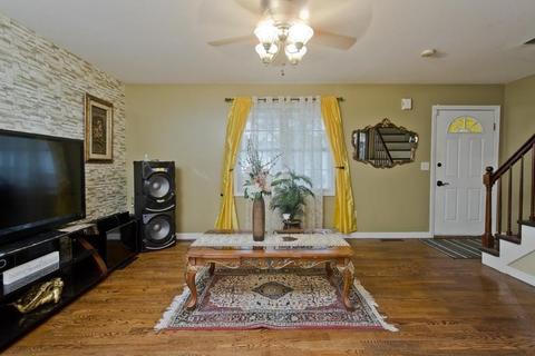 57 Marble Ave, Chicopee, MA 01013 photo 11