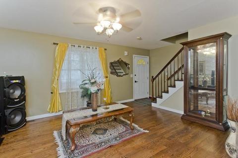 57 Marble Ave, Chicopee, MA 01013 photo 14