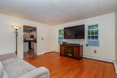 1 Doris Rd, Halifax, MA 02338 photo 7