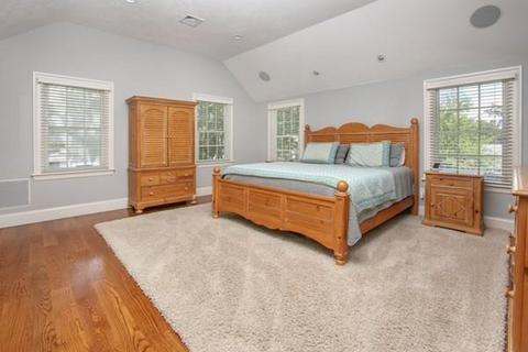 30 Upland Rd, Needham, MA 02492 photo 8