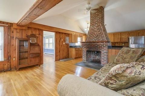 2 Mattapoisett Rd, Wareham, MA 02571 photo 6