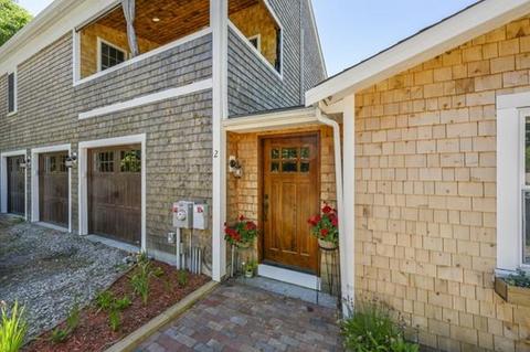 2 Mattapoisett Rd, Wareham, MA 02571 photo 2