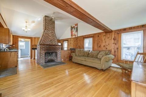 2 Mattapoisett Rd, Wareham, MA 02571 photo 7