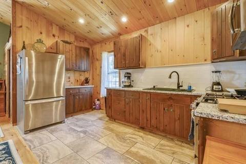 2 Mattapoisett Rd, Wareham, MA 02571 photo 15