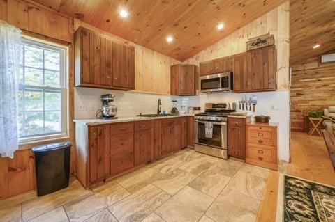 2 Mattapoisett Rd, Wareham, MA 02571 photo 16