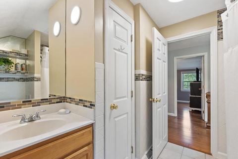91 Ash St, Townsend, MA 01469 photo 18