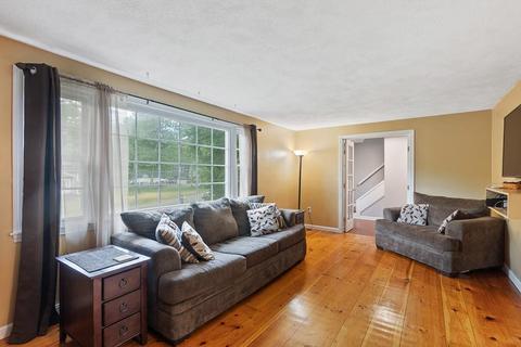 91 Ash St, Townsend, MA 01469 photo 8