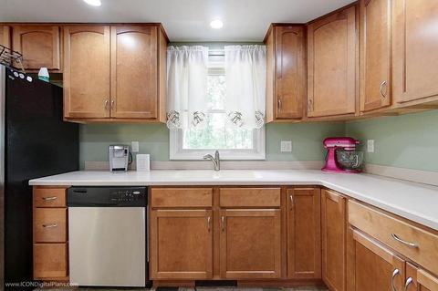 2 Frances Ct, Coventry, RI 02816 photo 6