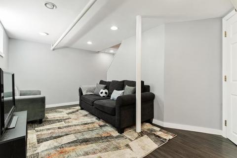 34 Willow St, Reading, MA 01867 photo 21