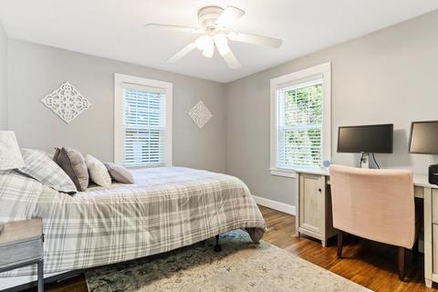 34 Willow St, Reading, MA 01867 photo 15