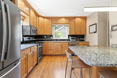40 Cedar St, Marblehead, MA 01945 photo 15