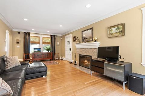 40 Cedar St, Marblehead, MA 01945 photo 7