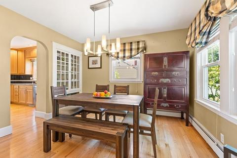 40 Cedar St, Marblehead, MA 01945 photo 10