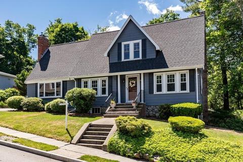 3 Lawrence Rd, Reading, MA 01867 photo 4