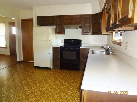 778 Grattan St, Chicopee, MA 01020 photo 9