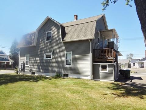 778 Grattan St, Chicopee, MA 01020 photo 3