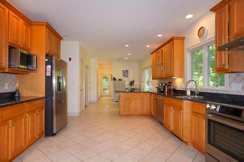 18 Brookside Ave, Lexington, MA 02421 photo 10