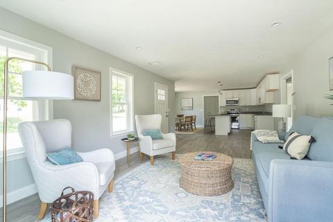 11 Indian Neck Rd, Wareham, MA 02571 photo 12