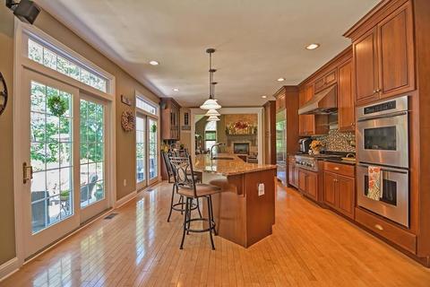 7 Lyons St, Franklin, MA 02038 photo 10