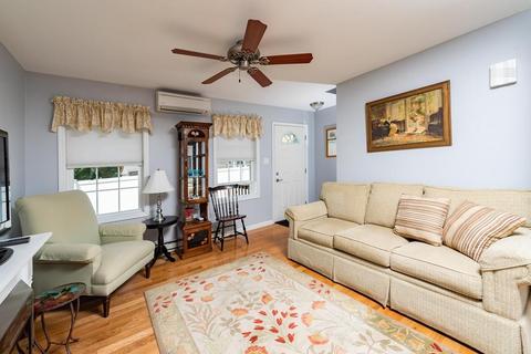 4 Fair Acres Ave, Raynham, MA 02767 photo 23