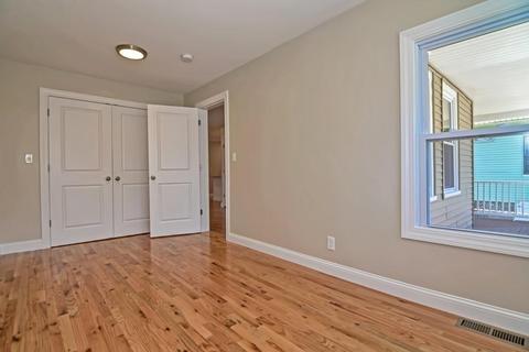 79 School St, Saugus, MA 01906 photo 12