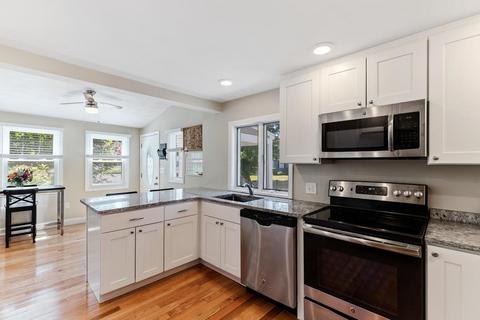 14 Cross St, Reading, MA 01867 photo 13