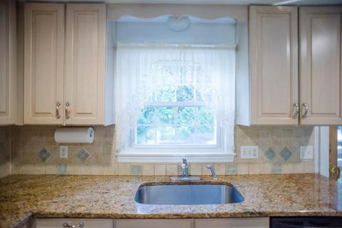 53 Crest Rd, Framingham, MA 01702 photo 8