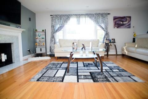 53 Crest Rd, Framingham, MA 01702 photo 5