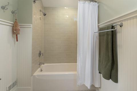 51 Canterbury St, Hingham, MA 02043 photo 19
