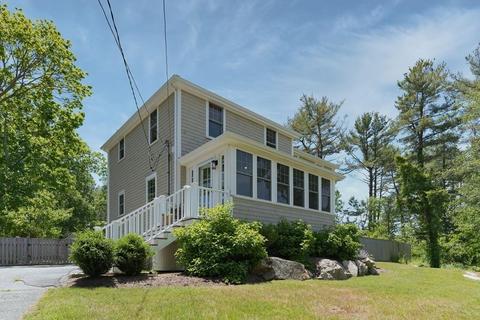 51 Canterbury St, Hingham, MA 02043 photo 4
