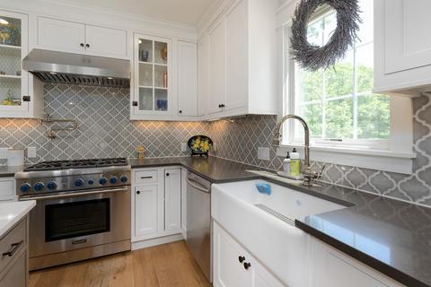 51 Canterbury St, Hingham, MA 02043 photo 11