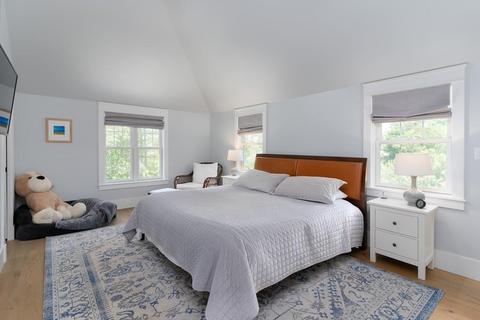 51 Canterbury St, Hingham, MA 02043 photo 22