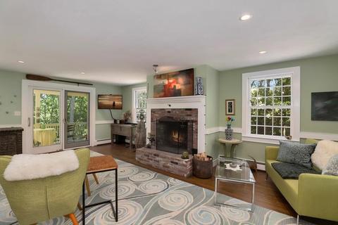 17 Rolling Ln, Dover, MA 02030 photo 7