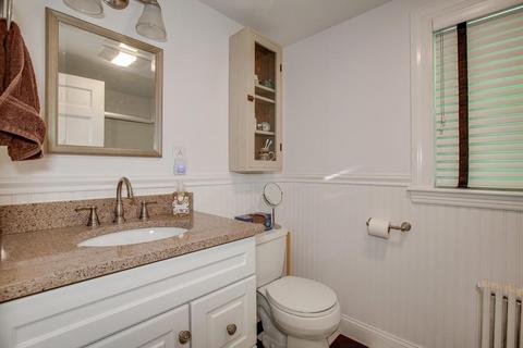 6 Manning St, Needham, MA 02494 photo 11