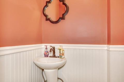 6 Manning St, Needham, MA 02494 photo 12