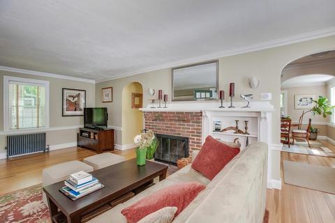 6 Manning St, Needham, MA 02494 photo 5