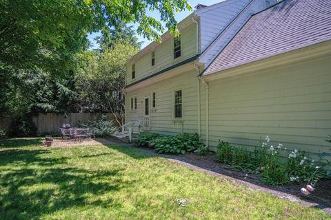 6 Manning St, Needham, MA 02494 photo 4