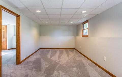 33 Chickering Rd, Raynham, MA 02767 photo 21