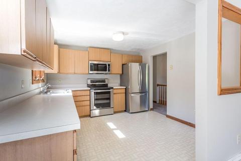 33 Chickering Rd, Raynham, MA 02767 photo 12