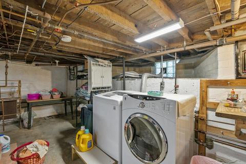 819 Jefferson St, Fall River, MA 02721 photo 16