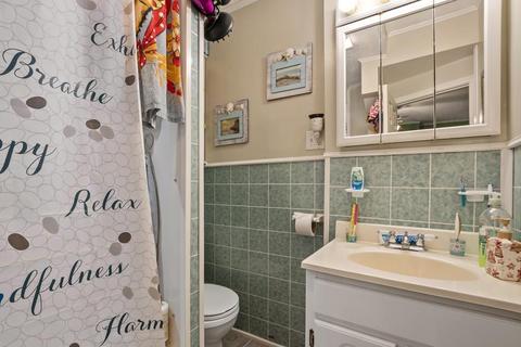 819 Jefferson St, Fall River, MA 02721 photo 10