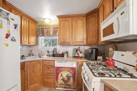 819 Jefferson St, Fall River, MA 02721 photo 8