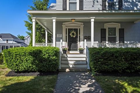 11 Putnam St #2, Danvers, MA 01923 photo 1