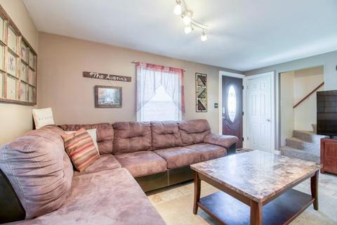 146 Powell Ave, Springfield, MA 01118 photo 7