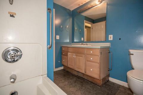 3 West St, Easthampton, MA 01027 photo 24