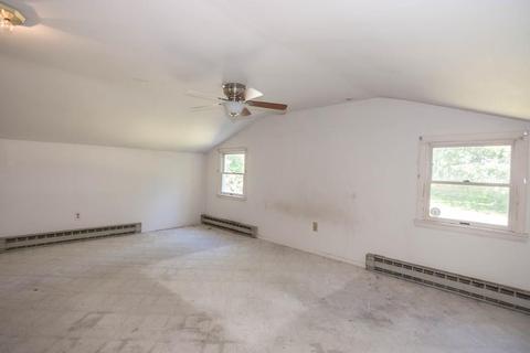 3 West St, Easthampton, MA 01027 photo 28